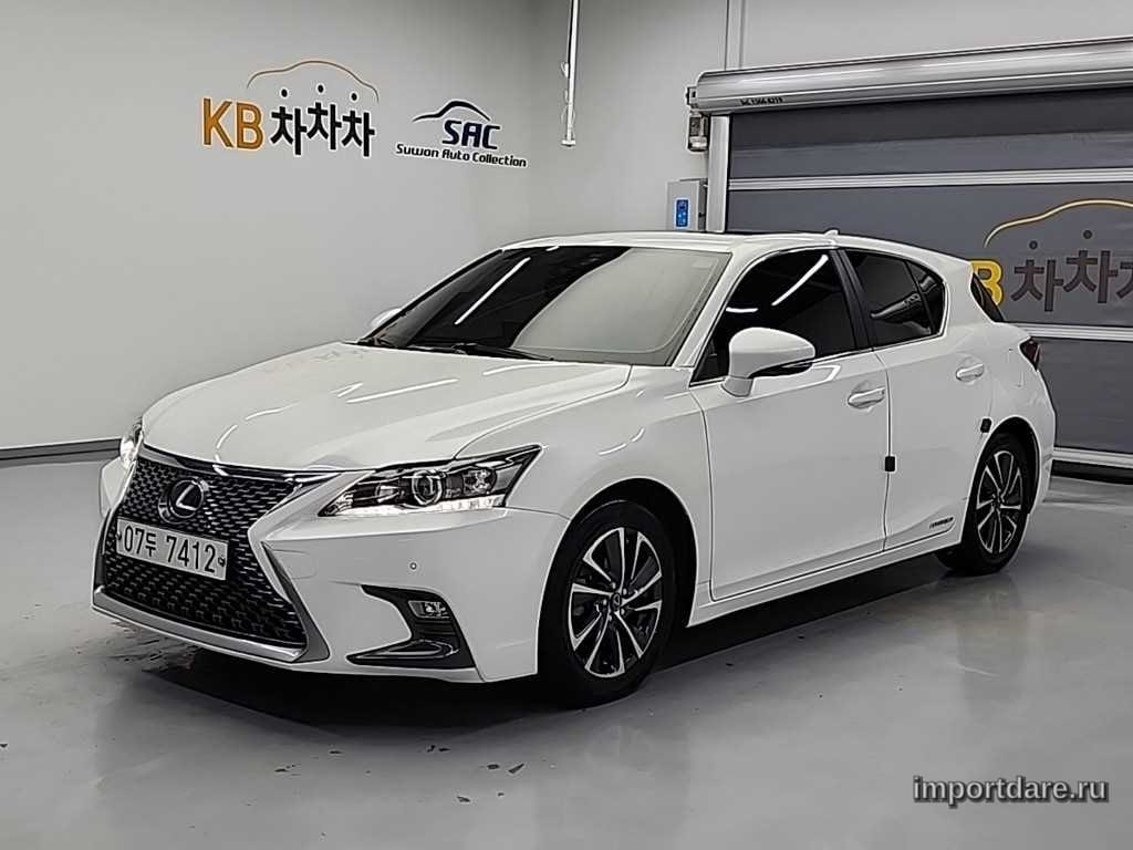LEXUS CT200H 2017 — 131 484 км, Корея — под ключ — фото 1