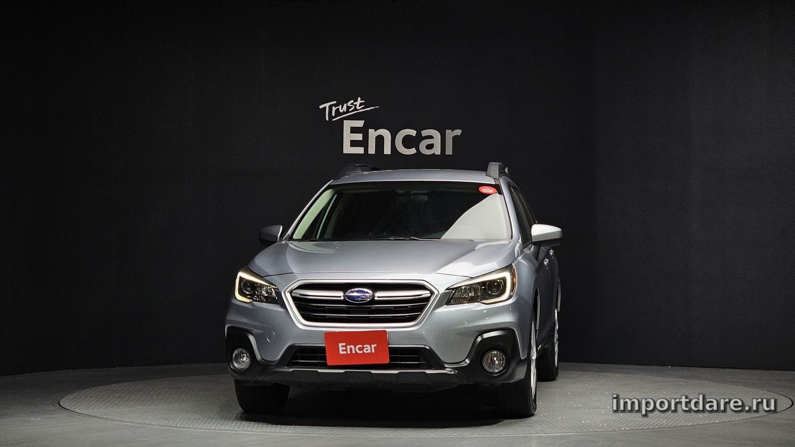 Subaru Outback сзади