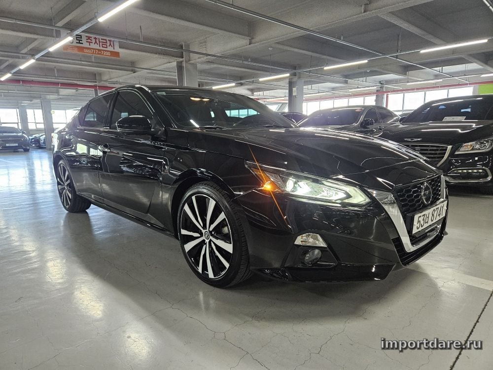 Nissan Altima 2019