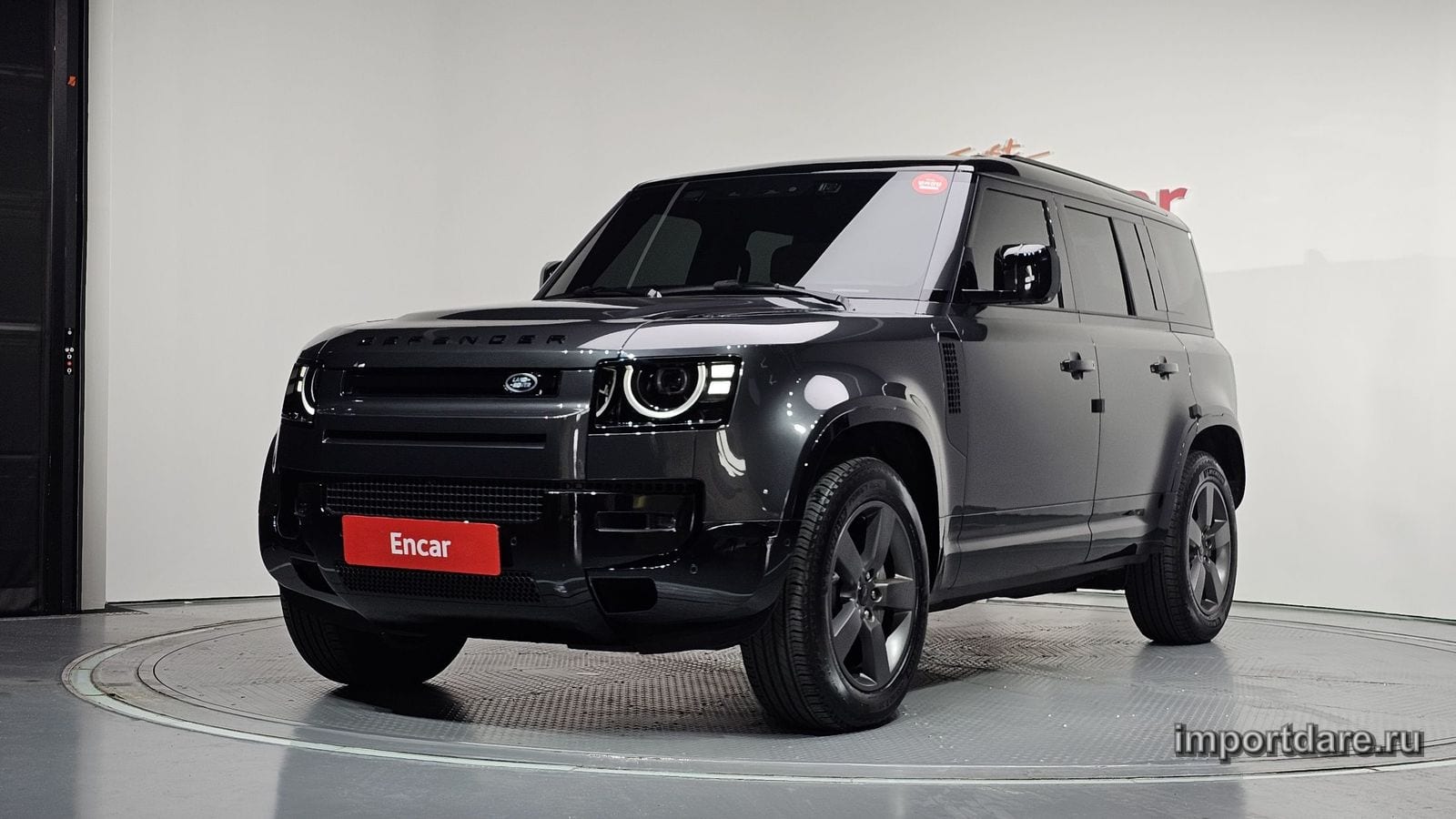 Land Rover Defender 2026