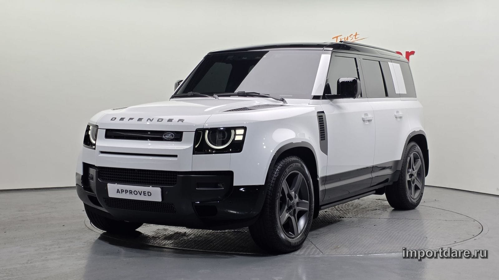 Land Rover Defender 2026
