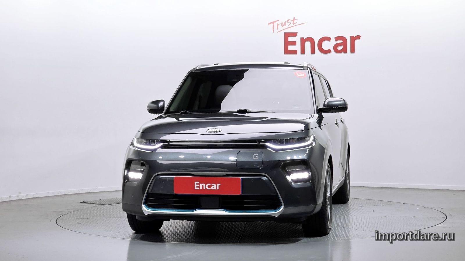 Kia Soul Booster EV сбоку