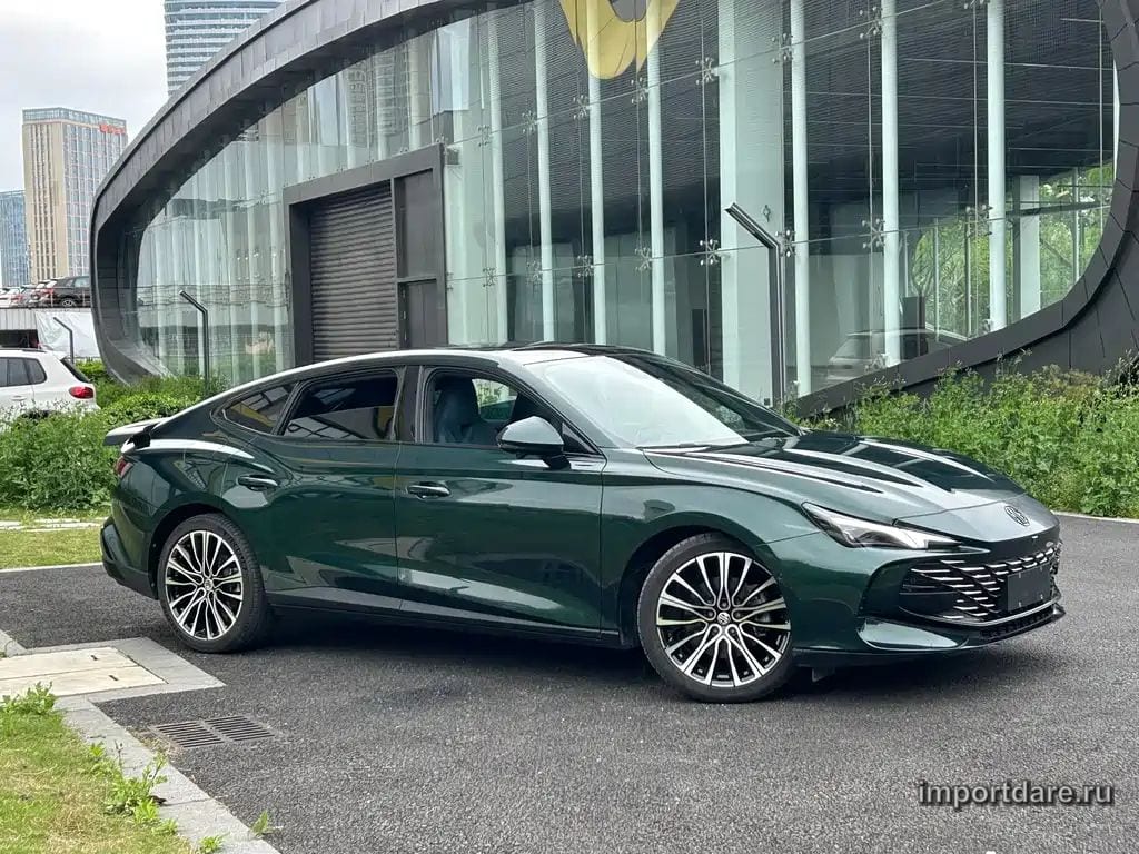 MG MG7 сбоку