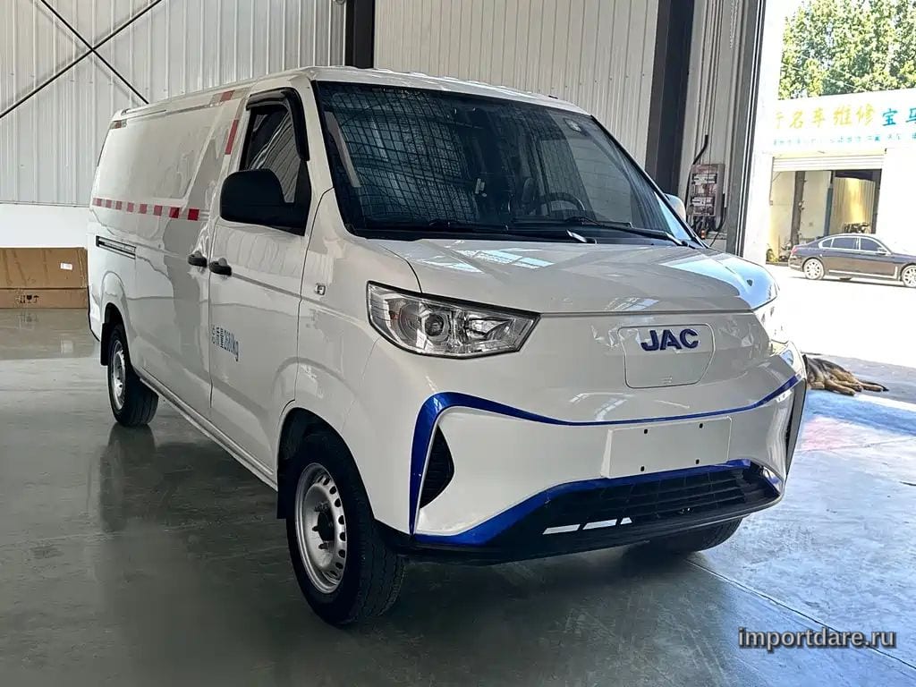JAC Blue Cat интерьер