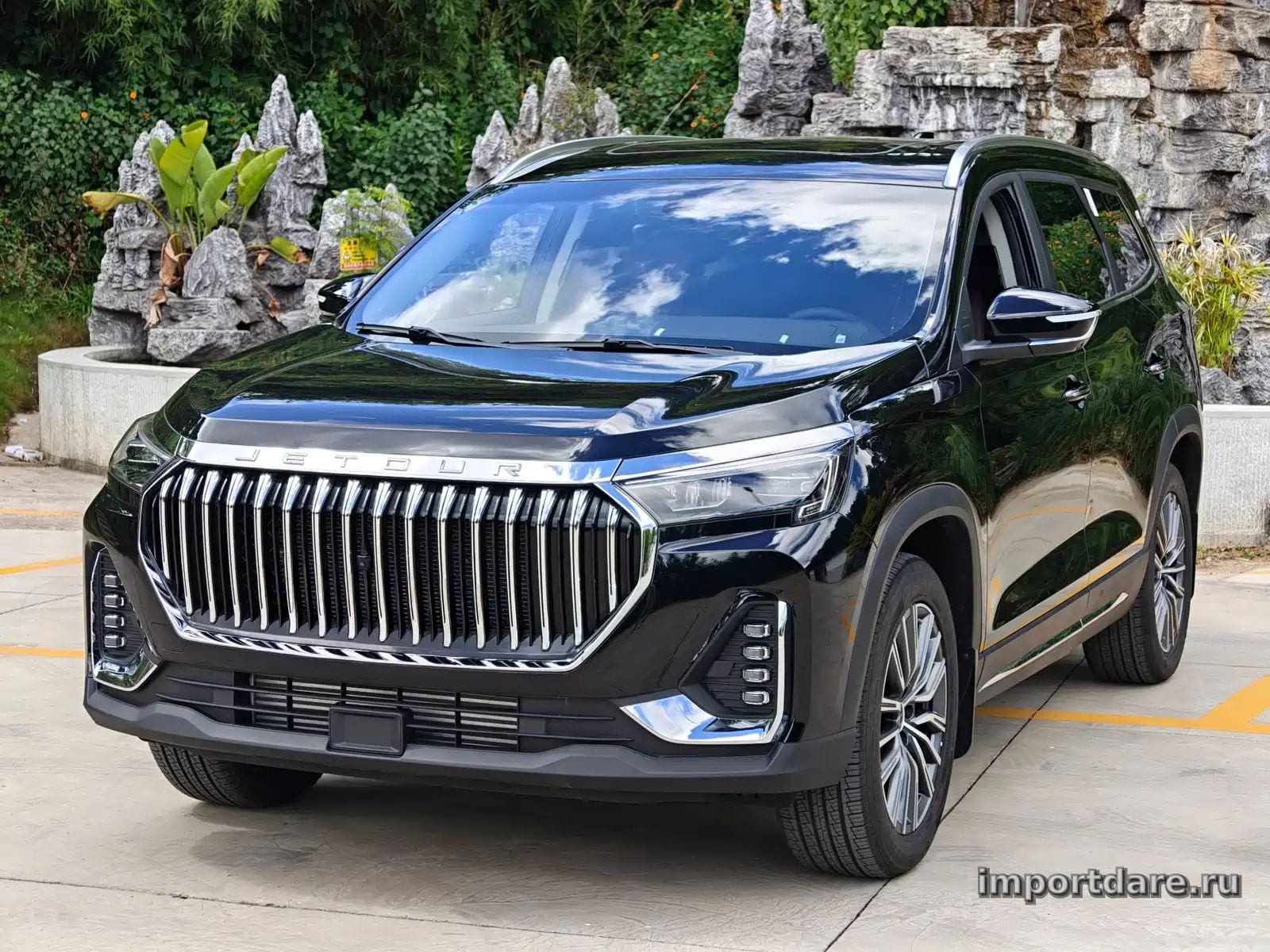 Jetour X90 Plus спереди