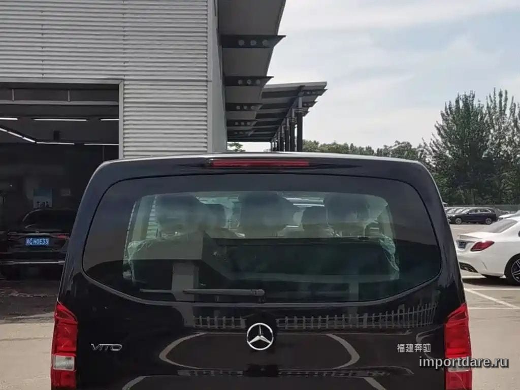 Mercedes-Benz Vito сзади