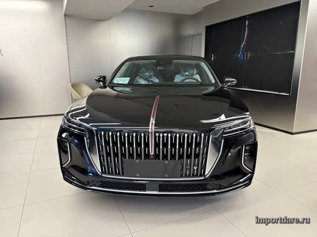 Hongqi H9 сбоку