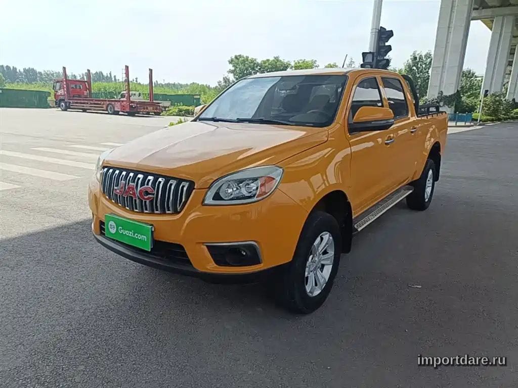 JAC MOTORS T6 2023 — 48 099 км, жёлто-оранжевый, Китай — под ключ — фото 1