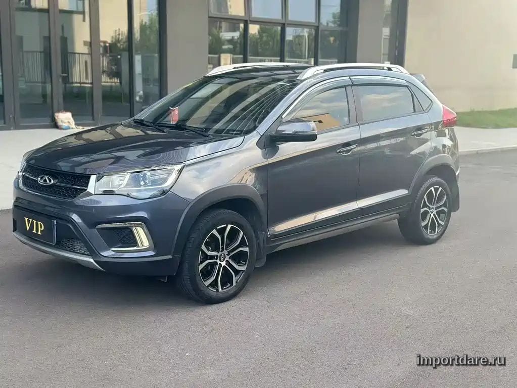 CHERY TIGGO 3X 2018 — 52 000 км, серебристый, Китай — под ключ — фото 1