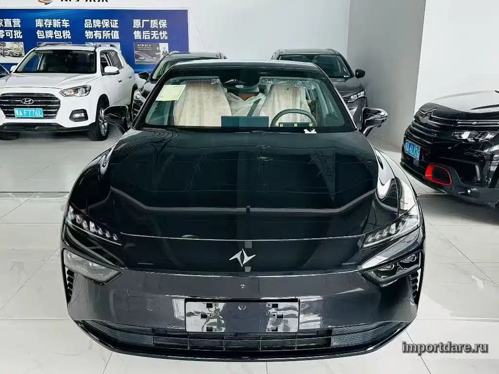Dongfeng EP0 сбоку