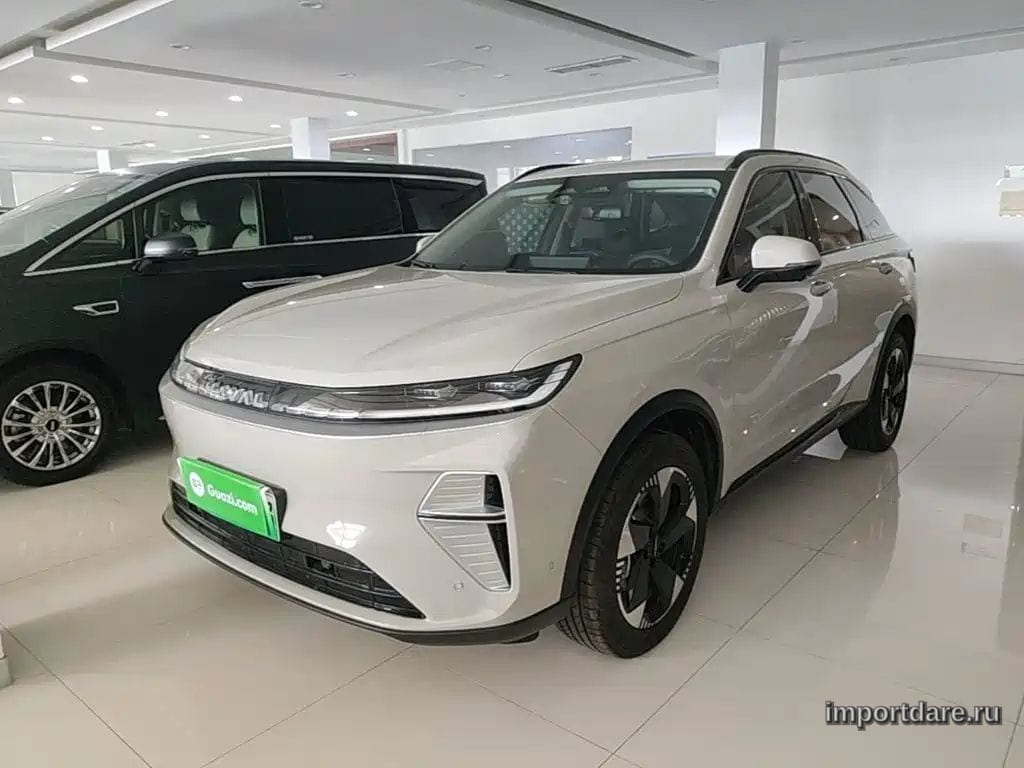 Haval Xiaolong Max спереди