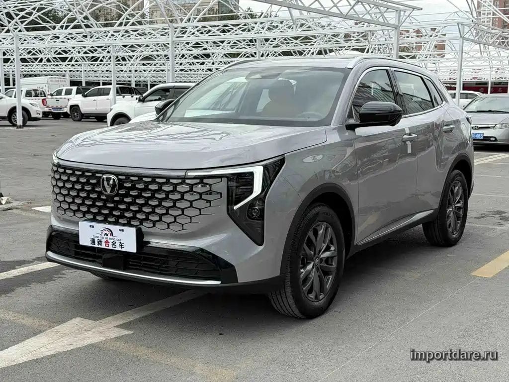 CHANGAN CS55PLUS 2026 — 5 000 км, серебристый, Китай — под ключ — фото 1