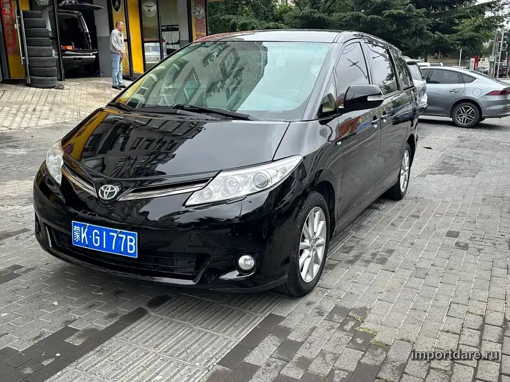 Toyota Previa 2018