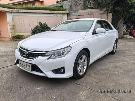 Toyota Reiz 2013