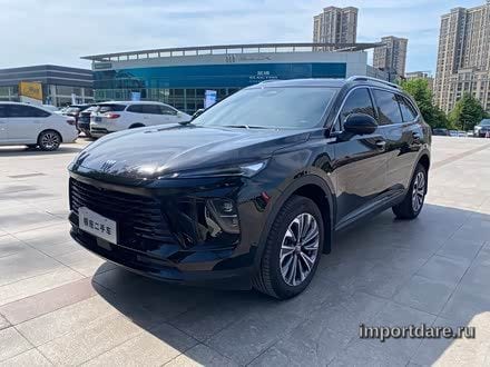 Buick Envision Plus спереди