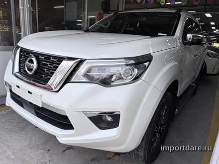 Nissan Terra 2020