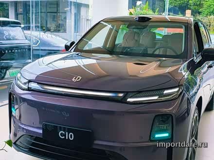 Leapmotor C10 сбоку