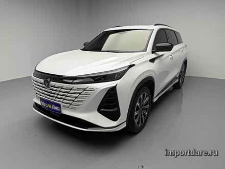 Changan CS75PLUS интерьер