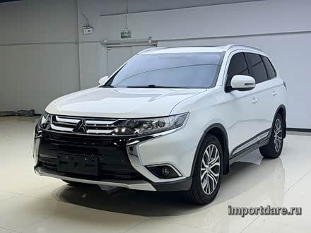 MITSUBISHI OUTLANDER 2018 — 90 000 км, Китай — под ключ — фото 1