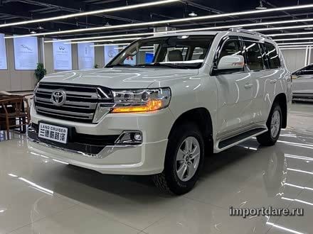TOYOTA LAND CRUISER 2018 — 136 000 км, Китай — под ключ — фото 1