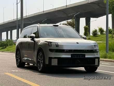 Lynk & Co 900 2025