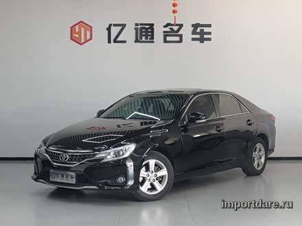 Toyota Reiz 2013
