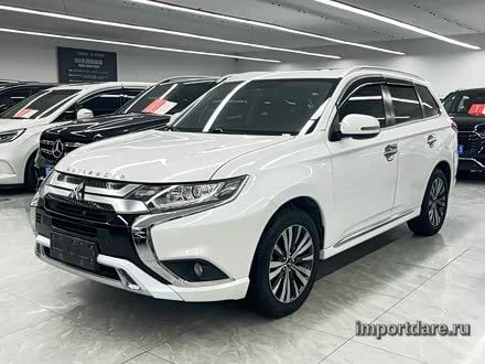 MITSUBISHI OUTLANDER 2021 — 30 000 км, Китай — под ключ — фото 1