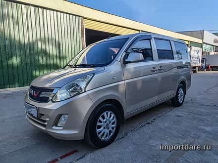 Wuling Rongguang V 2016