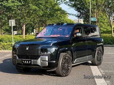 Yangwang U8 2023