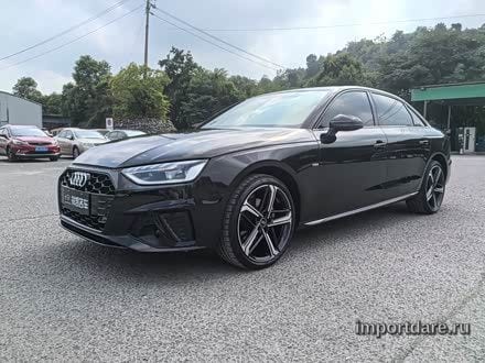 Audi A4L сбоку