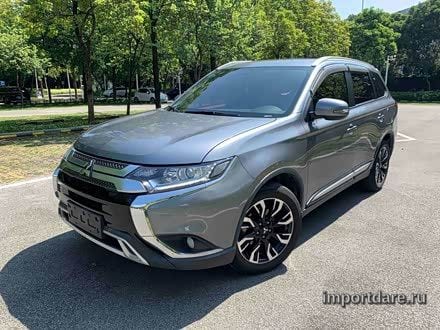 MITSUBISHI OUTLANDER 2019 — 56 000 км, Китай — под ключ — фото 1