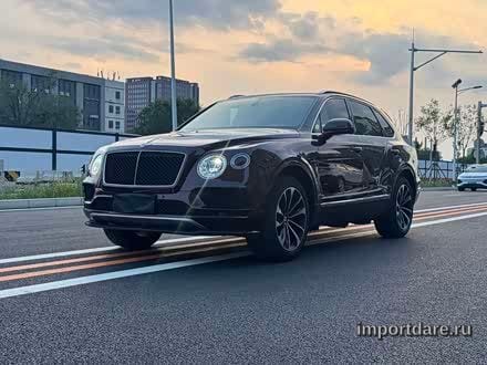 BENTLEY BENTAYGA 2018 — 173 000 км, Китай — под ключ — фото 1