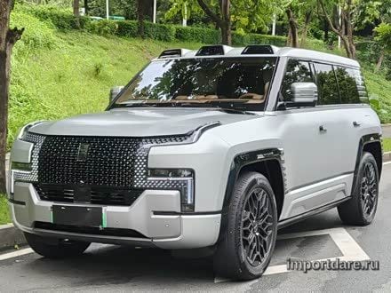 Yangwang U8 2023
