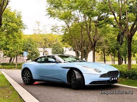 Aston Martin DB11 2019