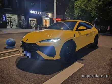Lamborghini Urus SE 2025