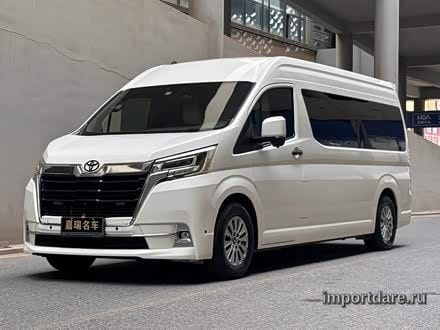 Toyota Hiace 2022