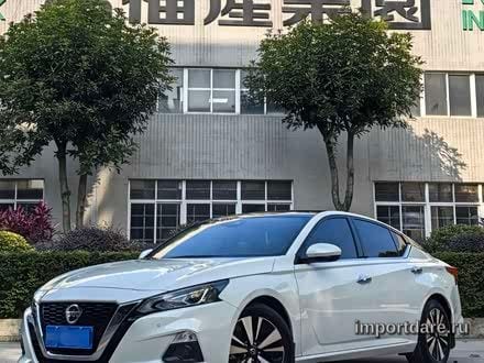 Nissan Teana 2022