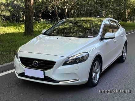 VOLVO V40 2016 — 52 000 км, Китай — под ключ — фото 1