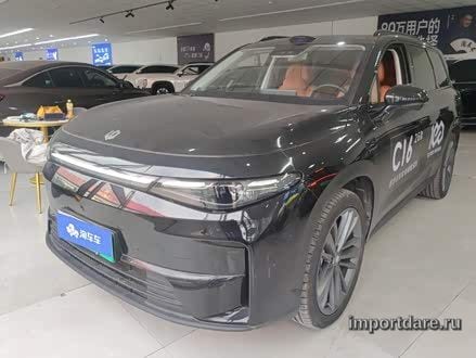 Leapmotor C16 сбоку