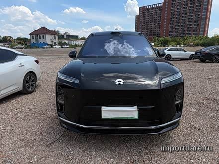 Nio ES8 сзади