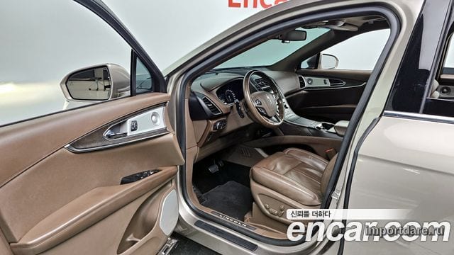 LINCOLN MKX 2018 — 153 703 км, золотистый, Корея — под ключ — фото 10