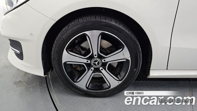 MERCEDES-BENZ B-CLASS W246 2018 — 97 452 км, белый, Корея — под ключ — фото 5
