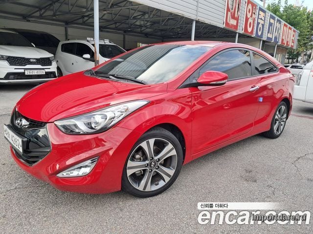 Hyundai Avante Coupe интерьер