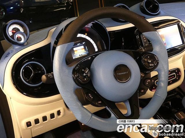 SMART FORTWO CABRIO 2019 — 10 000 км, голубой, Корея — под ключ — фото 10