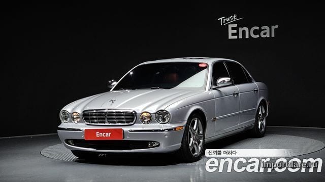 Jaguar XJ-8 2005