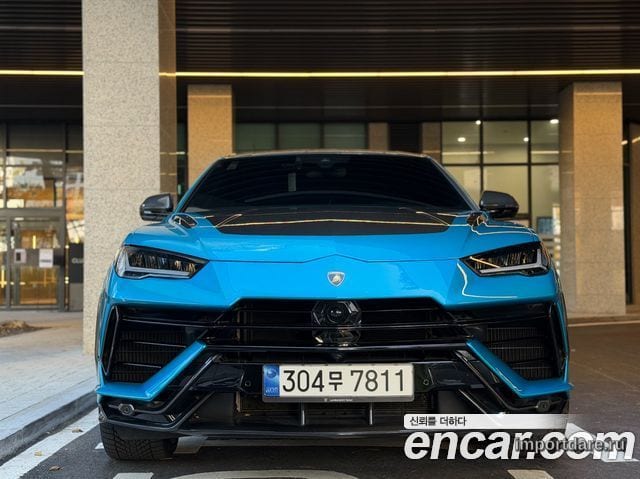 LAMBORGHINI URUS 2023 — 18 000 км, синий, Корея — под ключ — фото 1