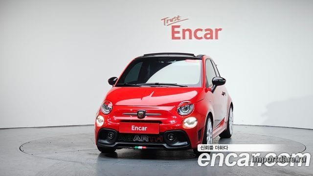 FIAT 500C интерьер