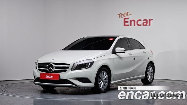 MERCEDES-BENZ A-CLASS W176 2014 — 90 911 км, белый, Корея — под ключ — фото 1