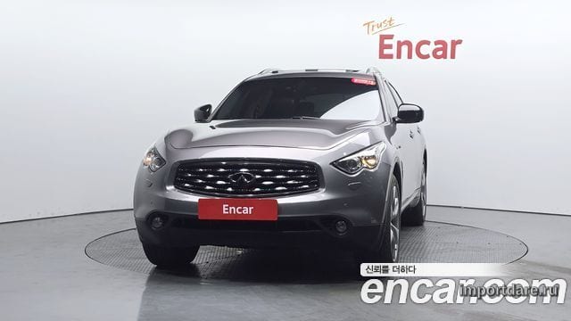 Infiniti FX50 интерьер