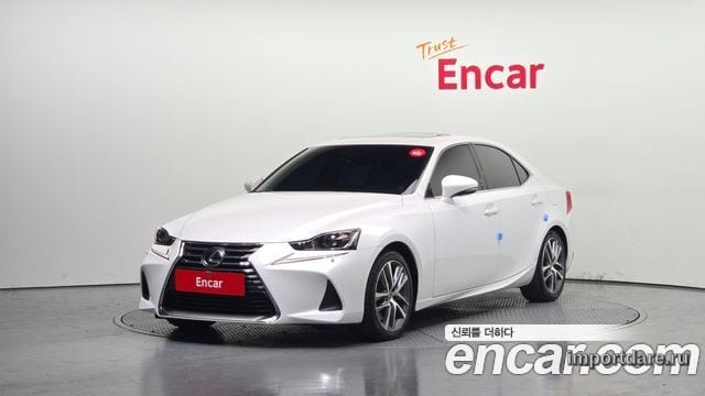 Lexus IS 2017